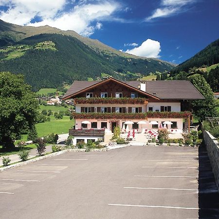 Hotel Klotz St. Leonhard in Passeier Exterior foto