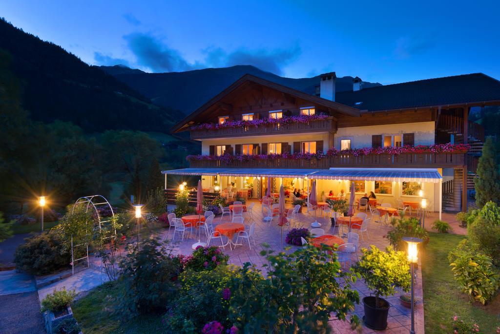 Hotel Klotz St. Leonhard in Passeier Exterior foto